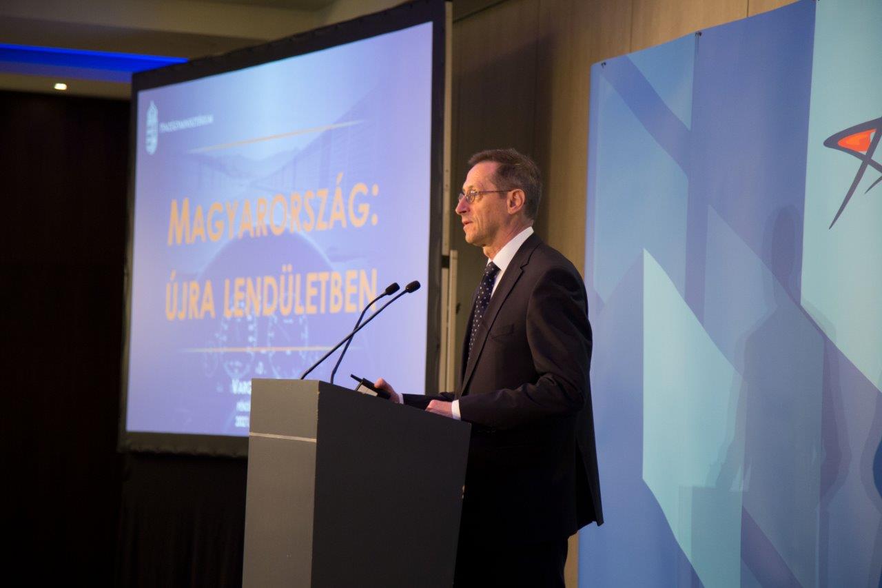 Mihály Varga, Business Forum
