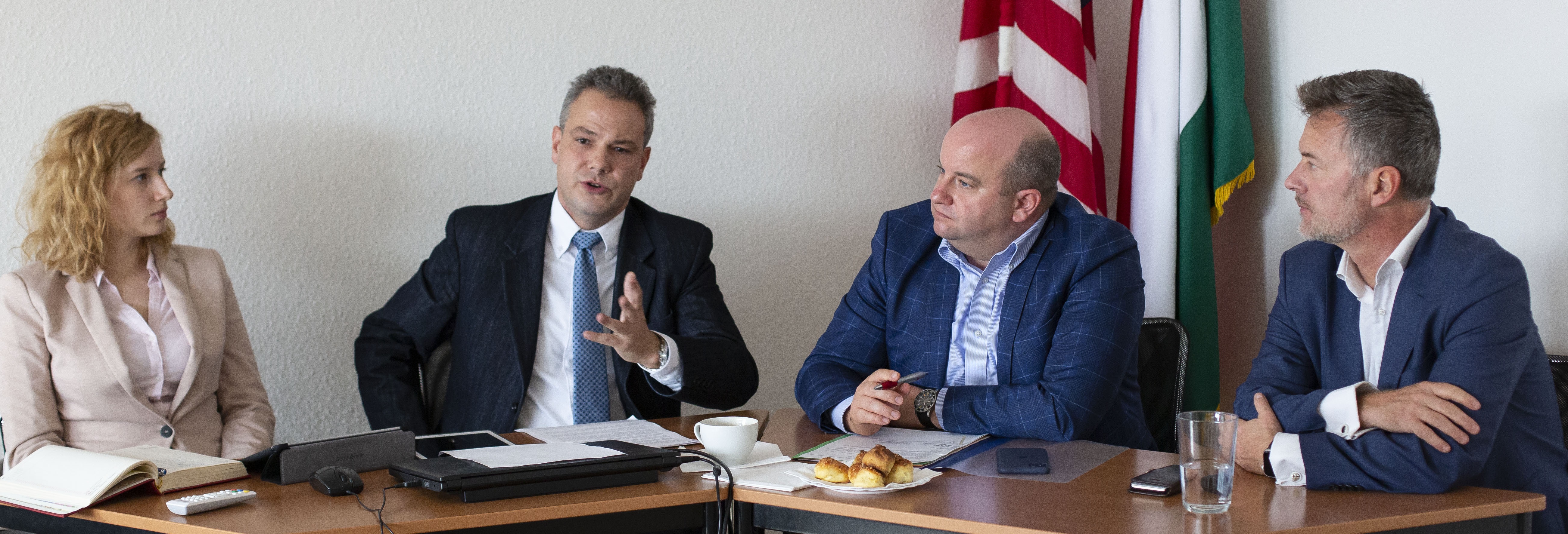 Zoltán Nemessányi with Committee Chair Orosz and President Bársony