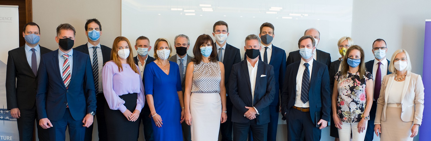 participants of the exclusive meeting